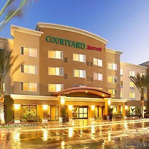 Courtyard By Marriott Resort/convention Center Hotel